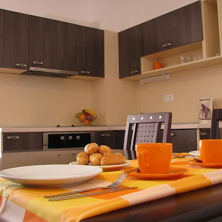 Apartment In Aquamarine Complex