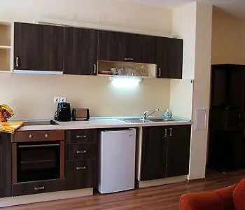 Apartment In Aquamarine Complex *
